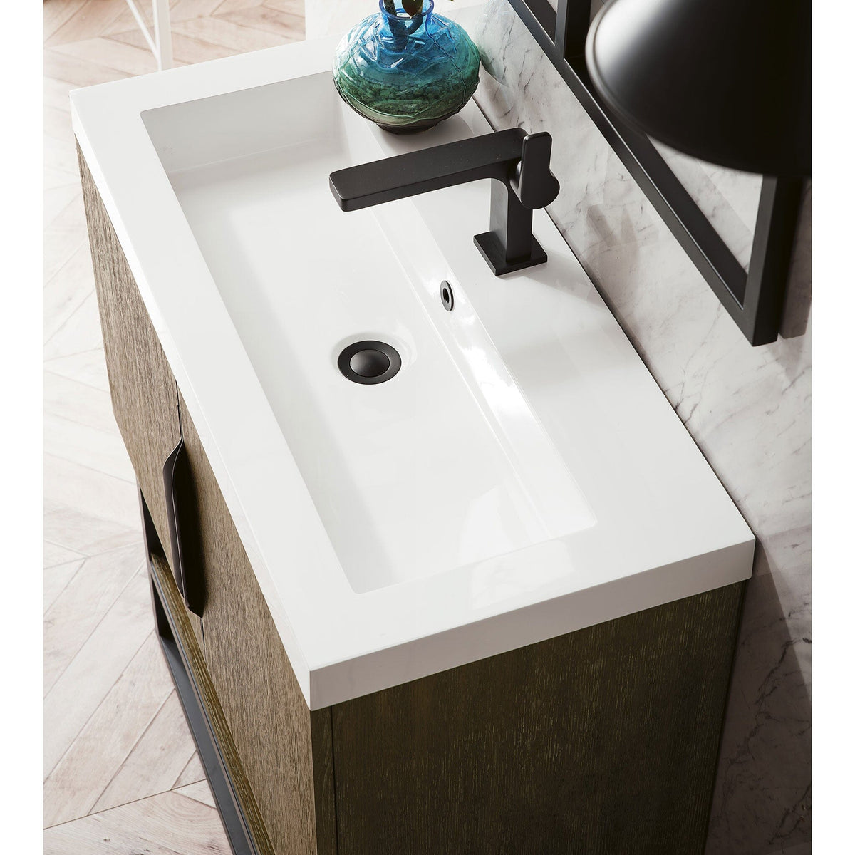 31.5" Columbia Single Bathroom Vanity, Latte Oak w/ Matte Black